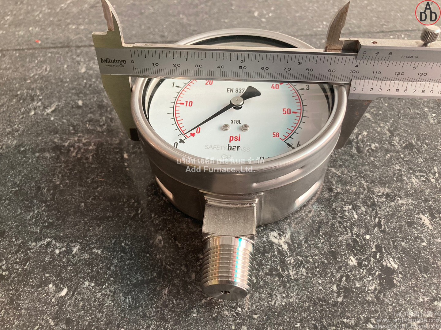 WIKA Pressure gauge 0-4bar(15)